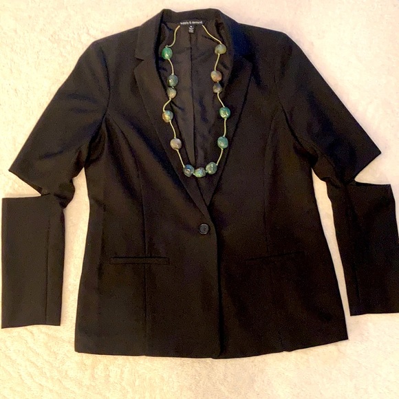 Supply & Demand Open Cold Elbow Black Blazer - Picture 3 of 10